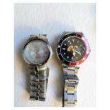 Novis & Quartz Men's Wrist Watches