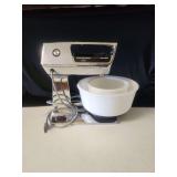 Hamilton Beach Solid State Deluxe Mixer with Bowls