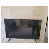 VIZIO 39 inch LED TV - Model D39h-C0