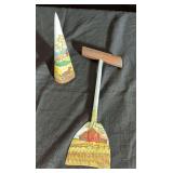 Ecretta Walls Painted Ornament and Garden Tool