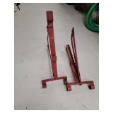 Ladder jacks