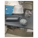 SIFTER AND BAKING PANS