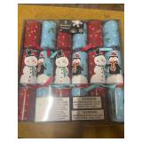 BOX OF 6 CHRISTMAS CRACKERS.  NEW IN BOX