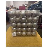 NEW IN BOX 50 PIECE ORNAMENT SET