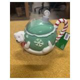 NEW ORNAMENT CERAMIC MUG WITH LID.  18 OUNCES
