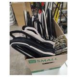 VELVET CLOTHES HANGERS