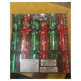 BOX OF 6 CHRISTMAS CRACKERS.  NEW IN BOX