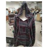 SZ 2 XL HOODED PULLOVER