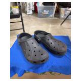BLACK CROCS- BAYA CLOGS- SIZE 8M - - 10W