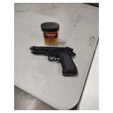 DAISY BB GUN WITH BB