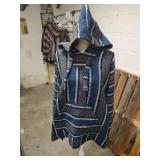 SZ XL HOODIE