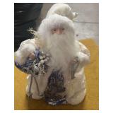 WHITE SANTA