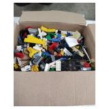 LARGE LOT OF LEGOS
