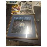 KENTUCKY WILDCAT PICTURE - RING - MAGAZINE AND NEWSPAPER