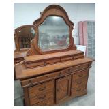 OAK 10 DRAWER 1 DOOR DRESSER WITH MIRROR - 62X19X80