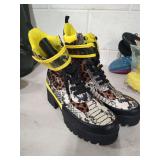 CAPE ROBBIN SZ 10 WOMEN