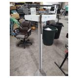 DETECTO SCALE WITH HEIGHT MEASUREMENT