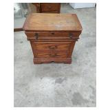 OAK 3 DRAWER NIGHTSTAND - 28X18X28