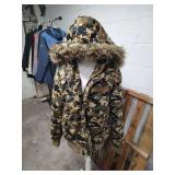 PARISH NATION SZ 3 XL HOODED COAT