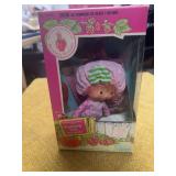 NEW IN BOX RASBERRY TART SCENTED DOLL AND PET BY KENNER