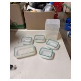 6- PLASTIC- FOOD STORAGE CONTAINERS W/ LIDS