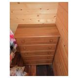 Wooden 5-Drawer Dresser