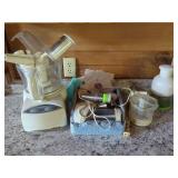 Black & Decker PowerPro II Food Processor, Handy Chopper Plus and Super Shooter Electric Cookie and Candy Maker