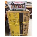 Char-Broil Performance 4-Burner Gas Grill with BBQ Grilling Sampler Set