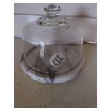 Dutch Garden Marble Cheese Dome