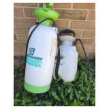 Greenwood 2 Gallon Home & Garden Sprayer plus Additional Sprayer