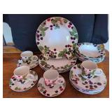 Tienshan Stoneware Blackberry Pattern Dinnerware Set