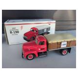 1957 International R-190 Grain Body 1/34 Scale Truck