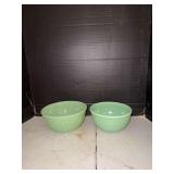 Set of 2 Light Green Glass Bowls