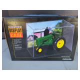 Prestige Display Case for 1/16 and Smaller Scale Models