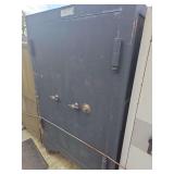 Large Two Door Safe