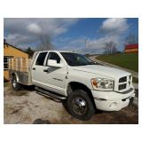 2008 Jeep - 2006 Dodge Ram - Gator - Building & Contents - Absolute Online Only Auction