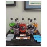 Bottles - cards - kuzes