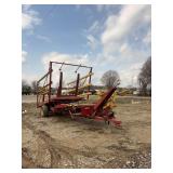 New Holland Stackliner 1012 Bale Wagon