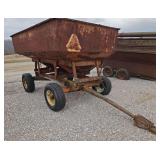 Pull-Type Gravity Wagon on Running Gear