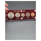 1954 US Mint Set: Franklin Half Dollar, Washington Quarter, Roosevelt Dime, Jefferson Nickel, Lincoln Cent