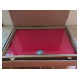 S & D & T Oak Wood Display Case with Key