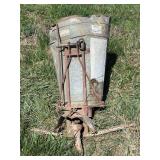 3-Pt M 96 Broadcast Spreader