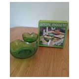 Accent Modern Spearmint G200/119-d Glass Chip and Dip Serving Set