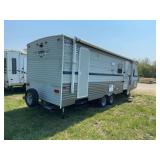 2019  FOREST RIVER  Shasta Oasis L15D- 2019 SHASTA SST26DB CAMPER (HAS REBUILT TITLE)