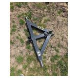 L6 - 3PT HITCH WITH RECEIVER