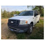 L14- 2006 FORD F150 XL (HAS TITLE)