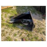 L7- MINI SKID STEER STUMP BUCKET