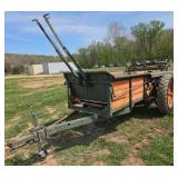 L10- NEW IDEA MANURE SPREADER