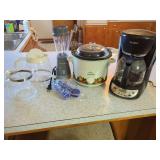 Assorted Kitchen Appliances