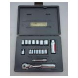 Craftsman 1/4' & 3/8' Drive Metric Socket Wrench Set